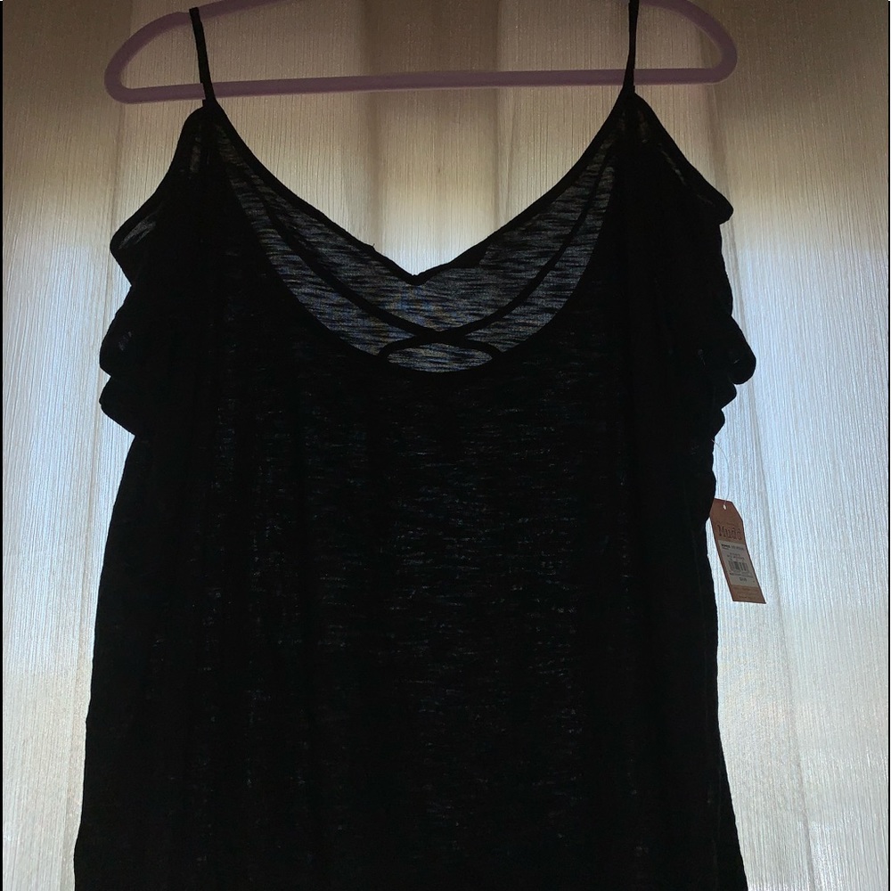 🔴 Light cold shoulder top